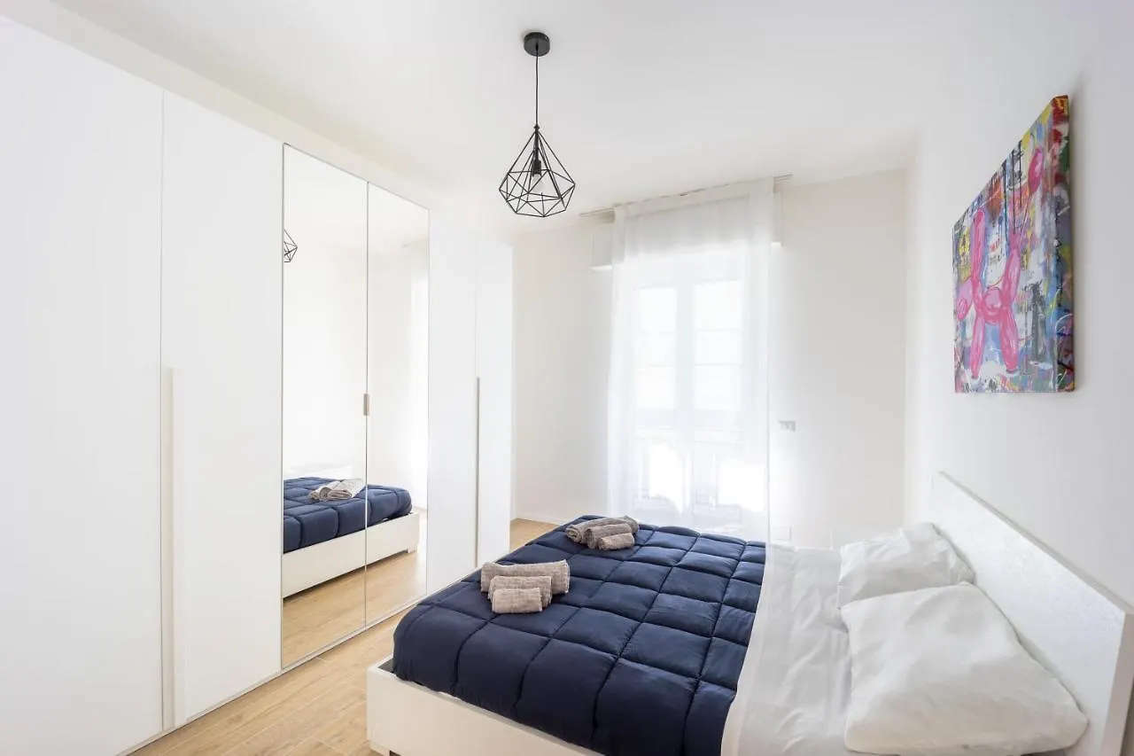 Appartamento Melissa•Sweethome Sansiro, Milano! Italia